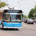 Тимчасово змінять розташування кількох зупинок громадського транспорту на вулиці Соборній у Вінниці
