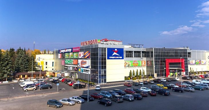 Мегамолл огляд магазинів та розваг центру