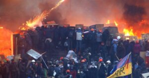Радянська історія: невидимі кайдани минулого, що обмежують сьогодення.