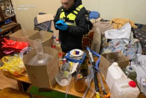 Вінниччина: seizures >3kg amphetamine/month in major drug bust.