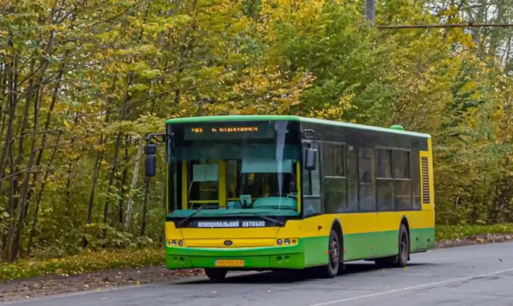 Автобус 16 Вінниця