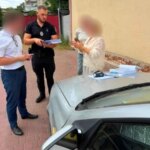 Кафе у річковому вокзалі без договору: Екскерівник та дружина підозрюються у збитках на 1,5 млн грн