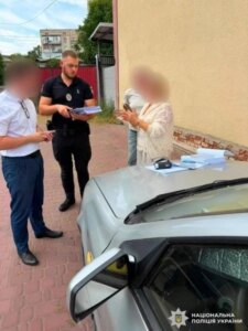 Кафе у річковому вокзалі без договору: Екскерівник та дружина підозрюються у збитках на 1,5 млн грн