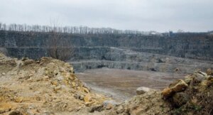 На Вінниччині 26 серпня: вибухи на кар'єрі, мешканців попереджають.