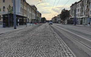 Соборна у Вінниці: дорога оновлена, бруківка повернена.