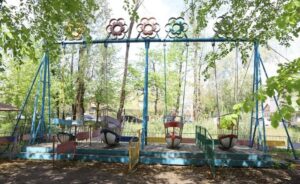 Вінниця: Прощання з легендами. Старовинні атракціони в Центральному парку йдуть у минуле.