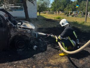 Вінницька область: три оселі в полум'ї, згорів автомобіль.