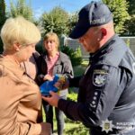 Пам’ять у граніті: Хмільник вшановує полеглих Героїв-поліцейських.
