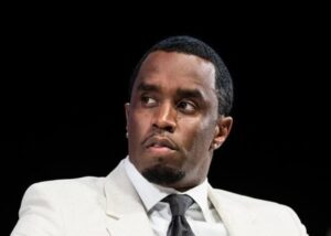 Шок: P. Diddy терміново госпіталізовано після в'язничного інциденту.