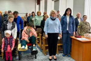 Вшанування Героїв: На Вінниччині родинам загиблих захисників передали державні нагороди посмертно.
